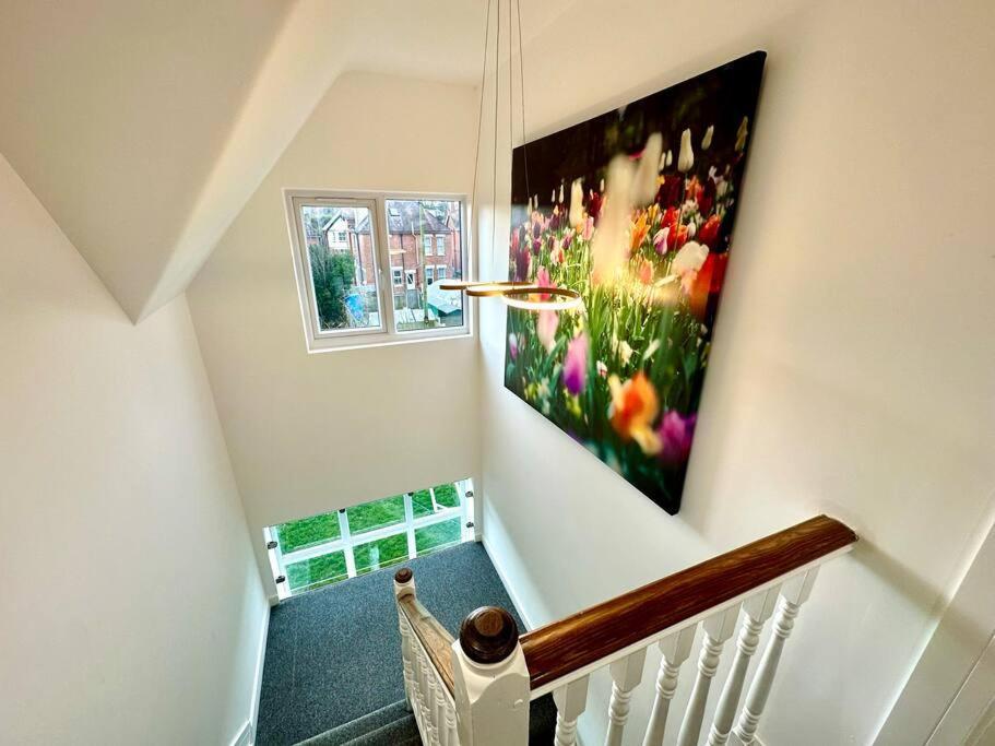 Massive New 8 Bedroom House Sleeps Up To 21 - Accepts Groups - Great Location - Free Parking - Fast Wifi - Smart Tvs - Sleeps Up To 21 People - Close To Bournemouth & Poole Town Centre & Sandbanks Exterior photo